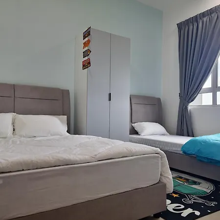 Seremban 7-9 Pax Theme Design Suite Ranjang foto